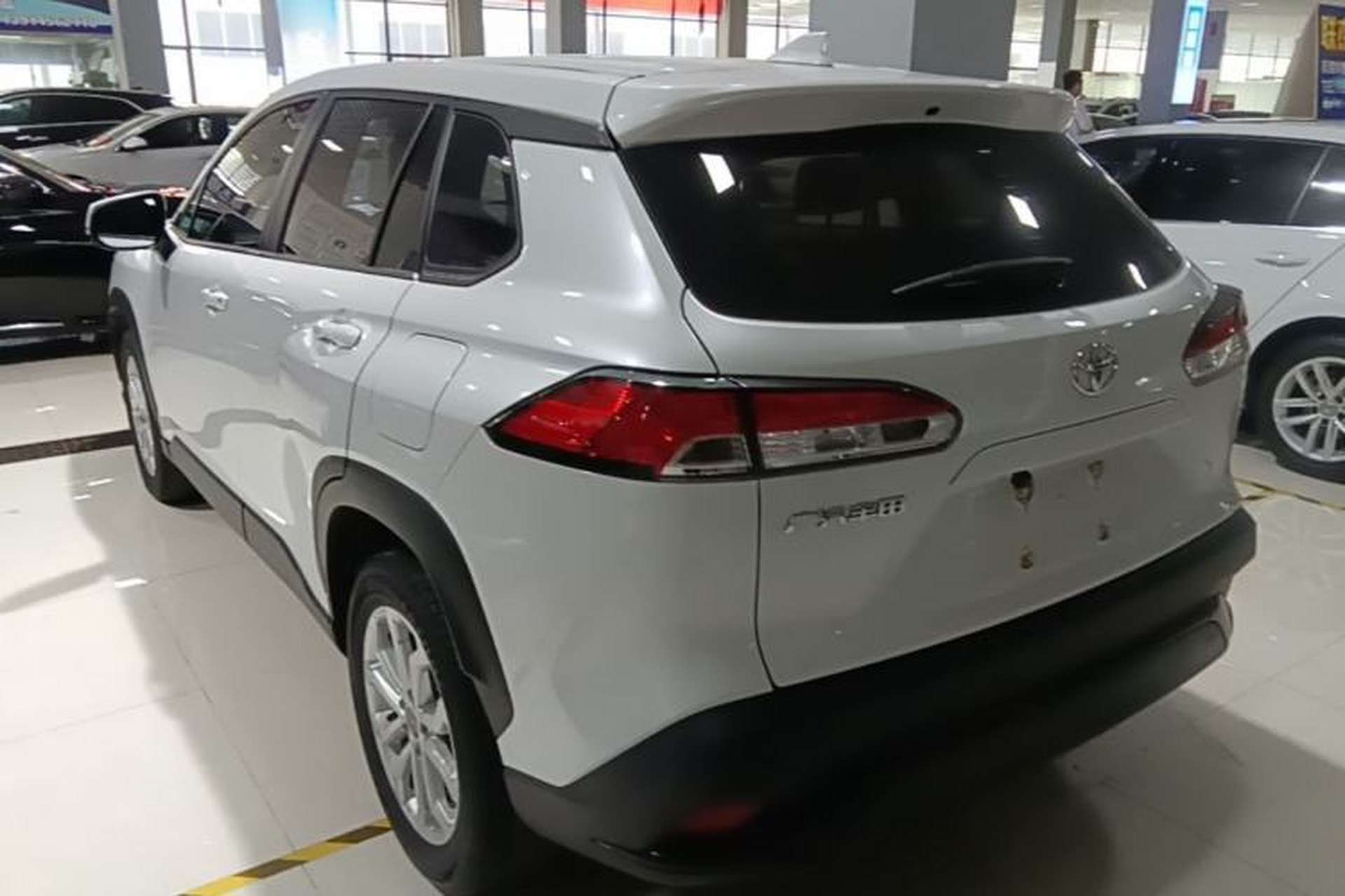 Used Toyota FRONTLANDER 2023 2.0L CVT Leading Edition Rear Left 45 Deg