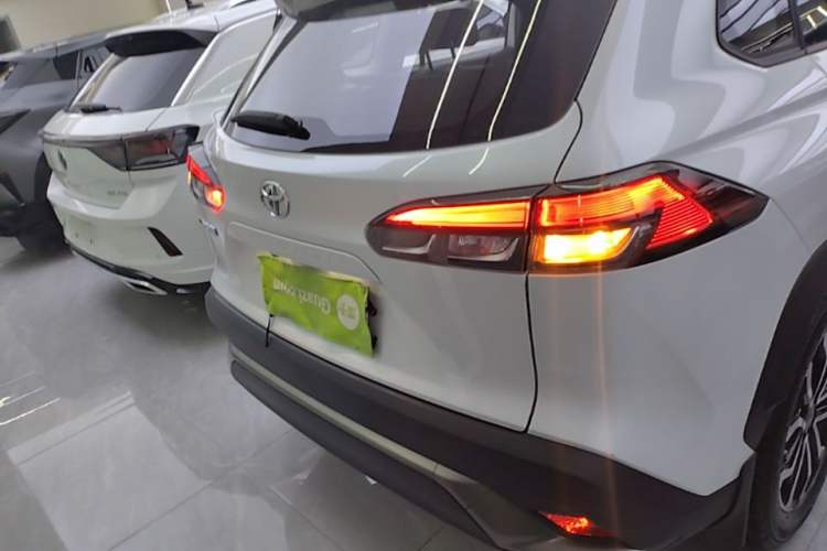 Used Toyota FRONTLANDER 2023 2.0L CVT Luxury Edition Rear