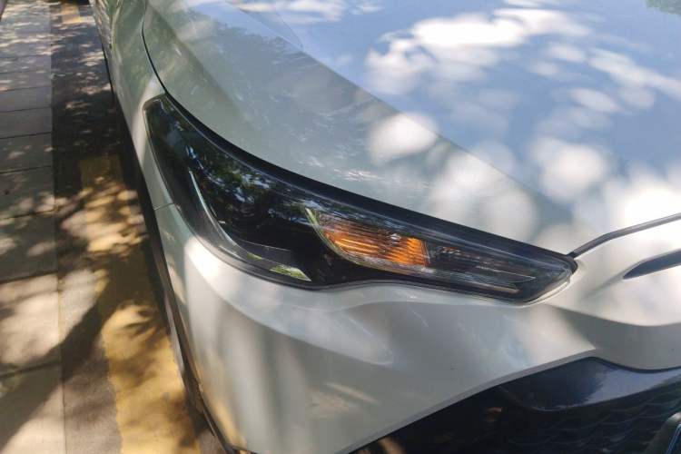 Used Toyota FRONTLANDER 2023 2.0L Smart Electric Hybrid Dual-Engine Leading Edition Right Front Headlight