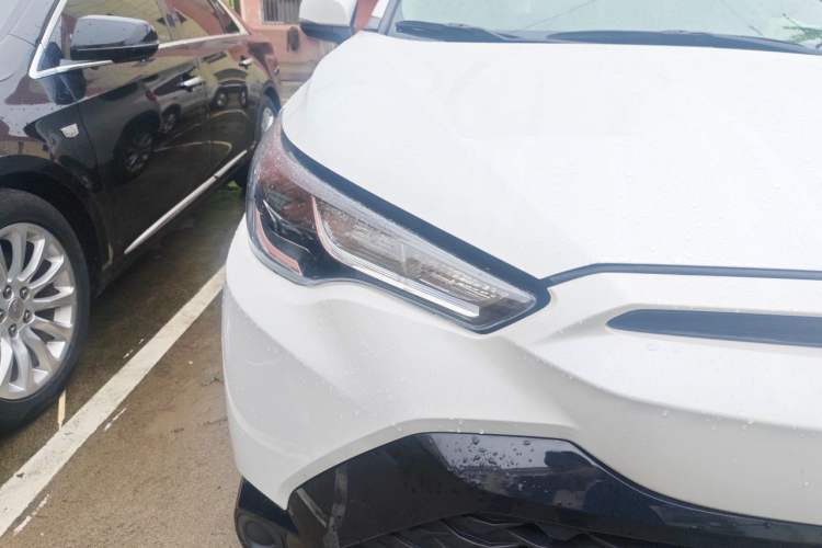 Used Toyota FRONTLANDER 2023 2.0L Smart Electric Hybrid Dual-Engine Leading Edition Right Front Headlight