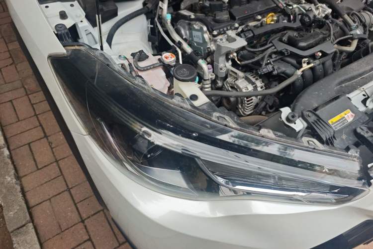 Used Toyota FRONTLANDER 2023 2.0L CVT Elite Edition Right Front Headlight