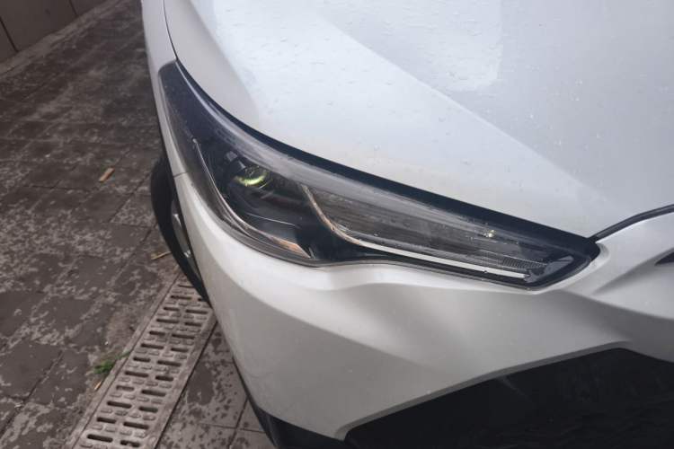 Used Toyota FRONTLANDER 2023 2.0L Smart Electric Hybrid Dual-Engine Leading Edition Right Front Headlight