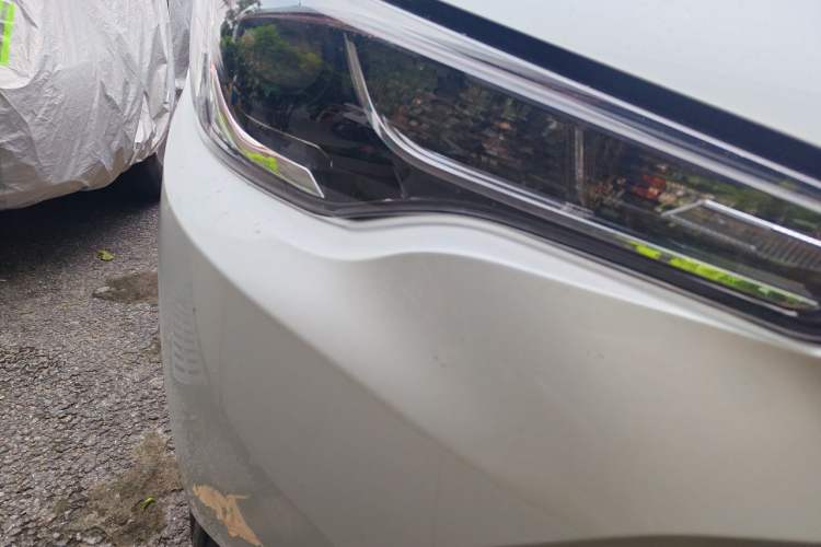 Used Toyota FRONTLANDER 2023 2.0L CVT Elite Edition Right Front Headlight