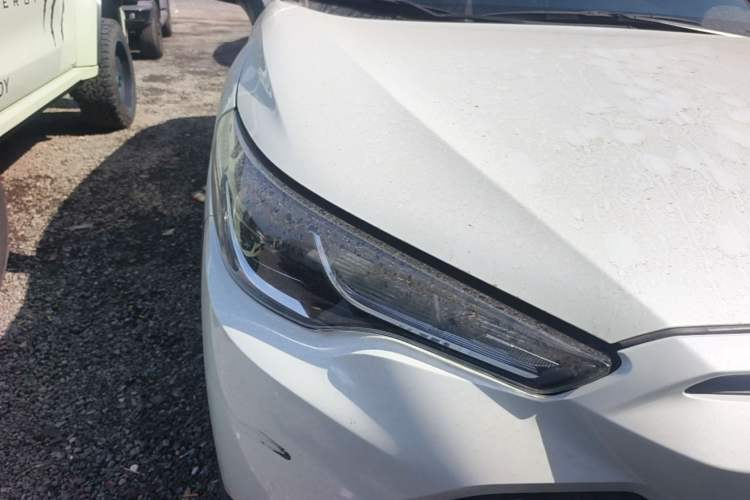 Used Toyota FRONTLANDER 2023 2.0L CVT Elite Edition Right Front Headlight