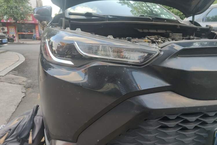 Used Toyota FRONTLANDER 2023 2.0L CVT Leading Edition Right Front Headlight