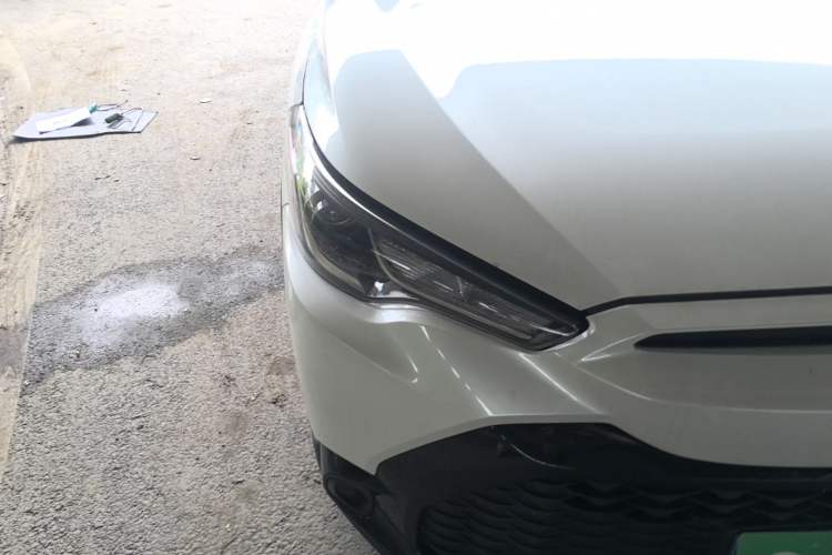 Used Toyota FRONTLANDER 2023 2.0L CVT Leading Edition Right Front Headlight