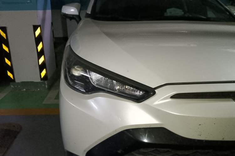 Used Toyota FRONTLANDER 2023 2.0L CVT Leading Edition Right Front Headlight