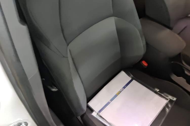 Used Toyota FRONTLANDER 2023 2.0L CVT Elite Edition Right Front Seat