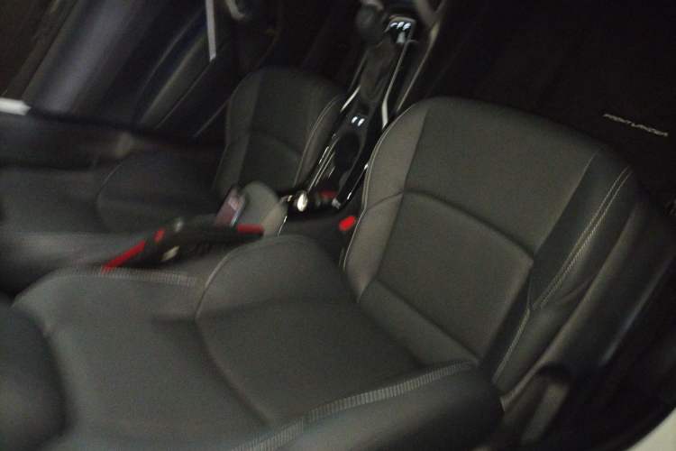 Used Toyota FRONTLANDER 2023 2.0L CVT Luxury Edition Right Front Seat