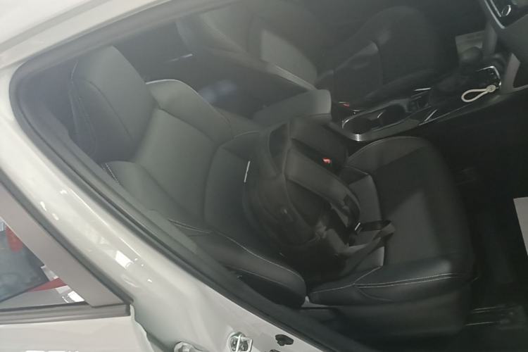 Used Toyota FRONTLANDER 2023 2.0L CVT Luxury Edition Right Front Seat