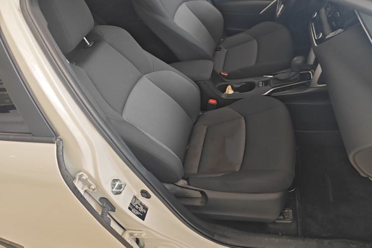 Used Toyota FRONTLANDER 2023 2.0L CVT Leading Edition Right Front Seat
