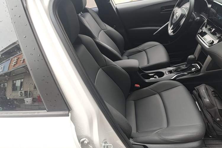 Used Toyota FRONTLANDER 2023 2.0L Smart Electric Hybrid Dual-Engine Leading Edition Right Front Seat