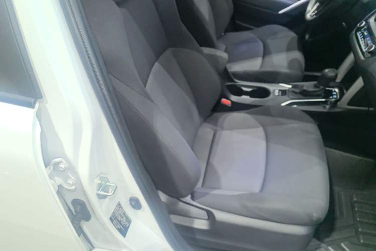 Used Toyota FRONTLANDER 2023 2.0L CVT Leading Edition Right Front Seat