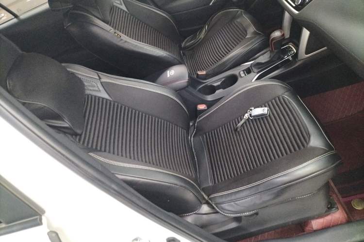Used Toyota FRONTLANDER 2023 2.0L CVT Elite Edition Right Front Seat