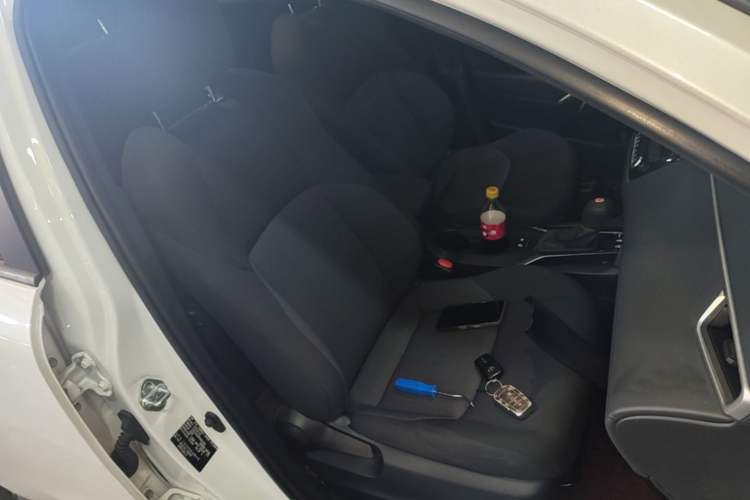 Used Toyota FRONTLANDER 2023 2.0L CVT Leading Edition Right Front Seat