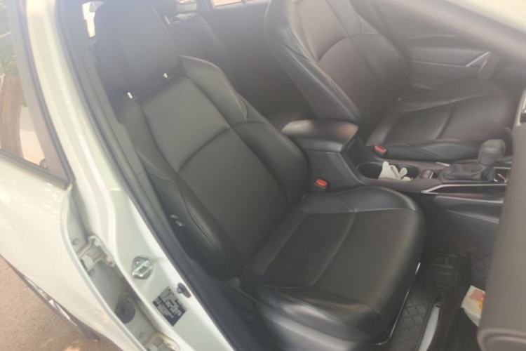 Used Toyota FRONTLANDER 2023 2.0L CVT Elite Edition Right Front Seat