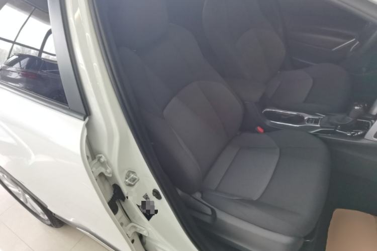 Used Toyota FRONTLANDER 2023 2.0L CVT Elite Edition Right Front Seat
