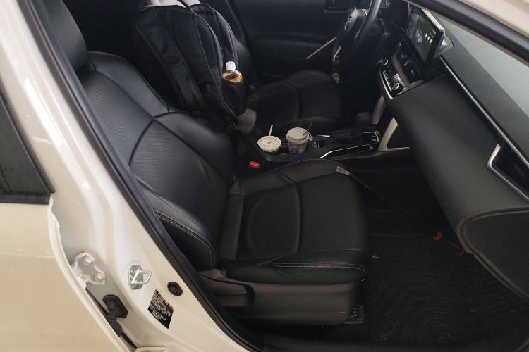 Used Toyota FRONTLANDER 2023 2.0L CVT Elite Edition Right Front Seat