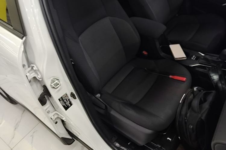 Used Toyota FRONTLANDER 2023 2.0L CVT Elite Edition Right Front Seat