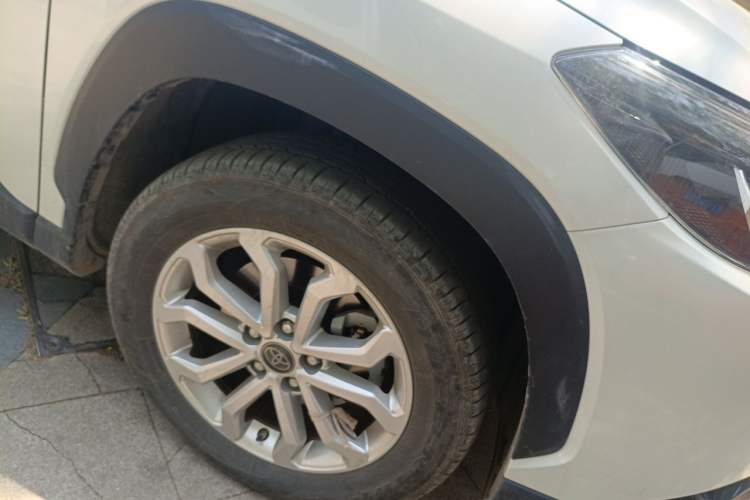 Used Toyota FRONTLANDER 2023 2.0L CVT Leading Edition Right Front Wheel Hub