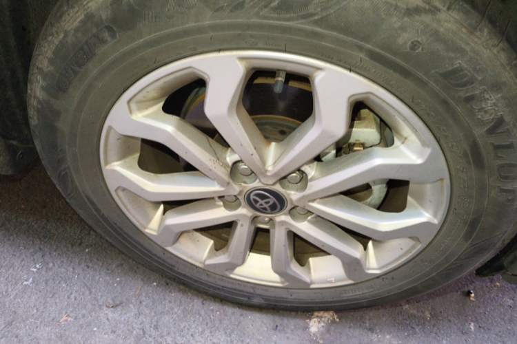 Used Toyota FRONTLANDER 2023 2.0L Smart Electric Hybrid Dual-Engine Leading Edition Right Front Wheel Hub