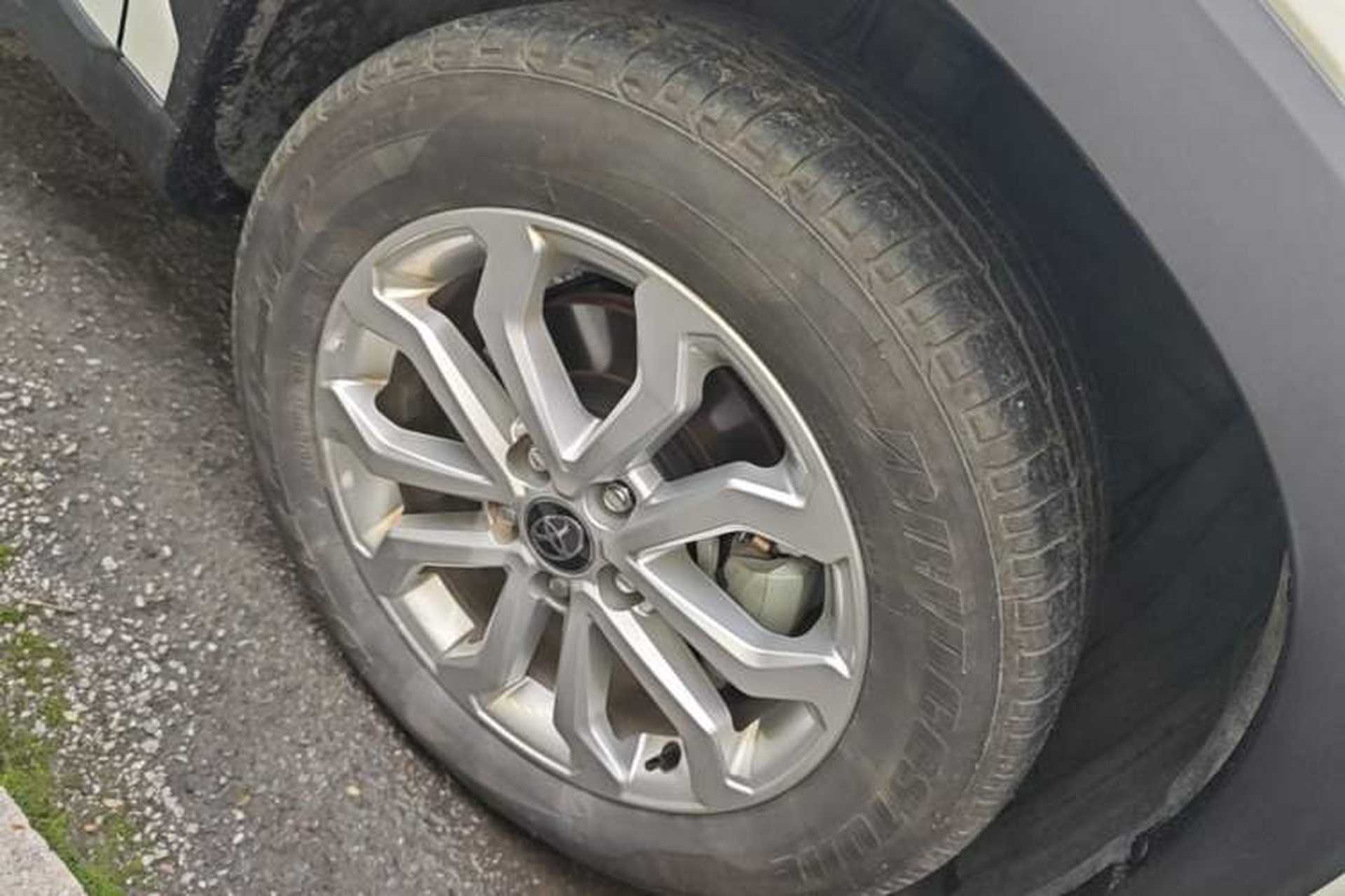 Used Toyota FRONTLANDER 2023 2.0L CVT Elite Edition Right Front Wheel Hub
