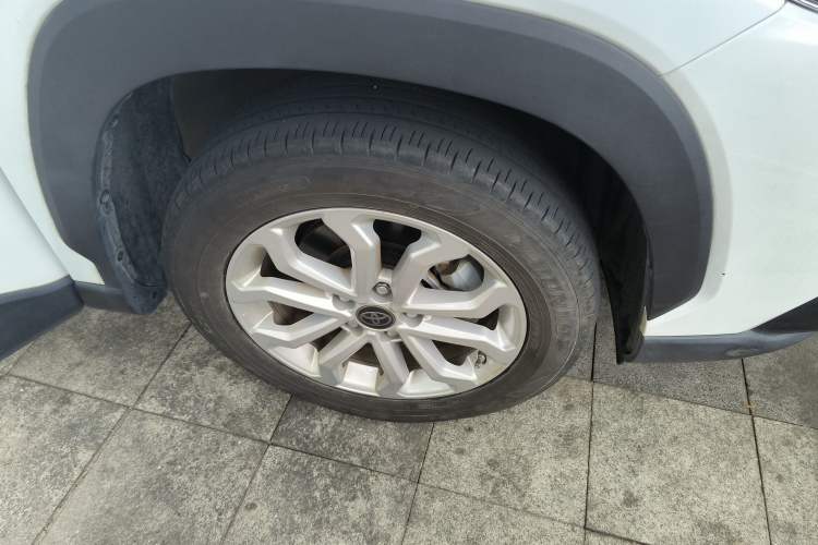 Used Toyota FRONTLANDER 2023 2.0L CVT Leading Edition Right Front Wheel Hub