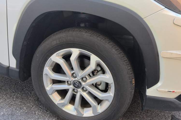 Used Toyota FRONTLANDER 2023 2.0L Smart Electric Hybrid Dual-Engine Leading Edition Right Front Wheel Hub