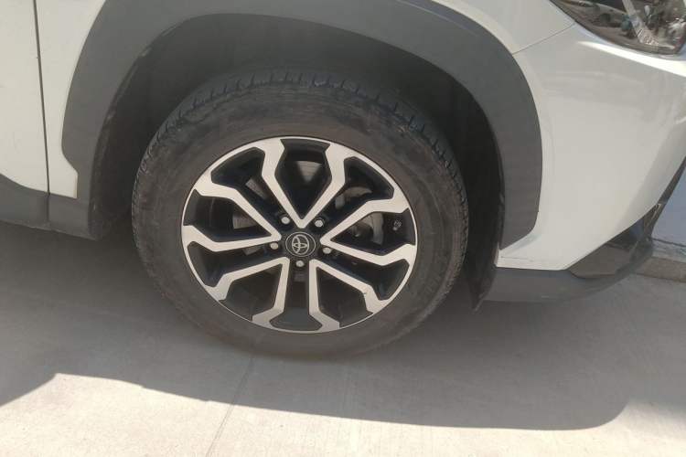Used Toyota FRONTLANDER 2023 2.0L Smart Electric Hybrid Dual-Engine Leading Edition Right Front Wheel Hub