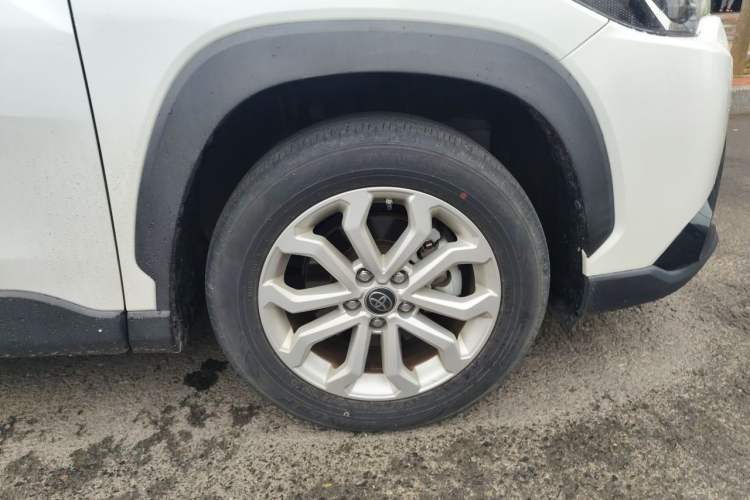 Used Toyota FRONTLANDER 2023 2.0L CVT Elite Edition Right Front Wheel Hub