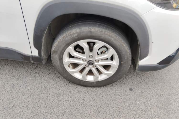Used Toyota FRONTLANDER 2023 2.0L CVT Elite Edition Right Front Wheel Hub