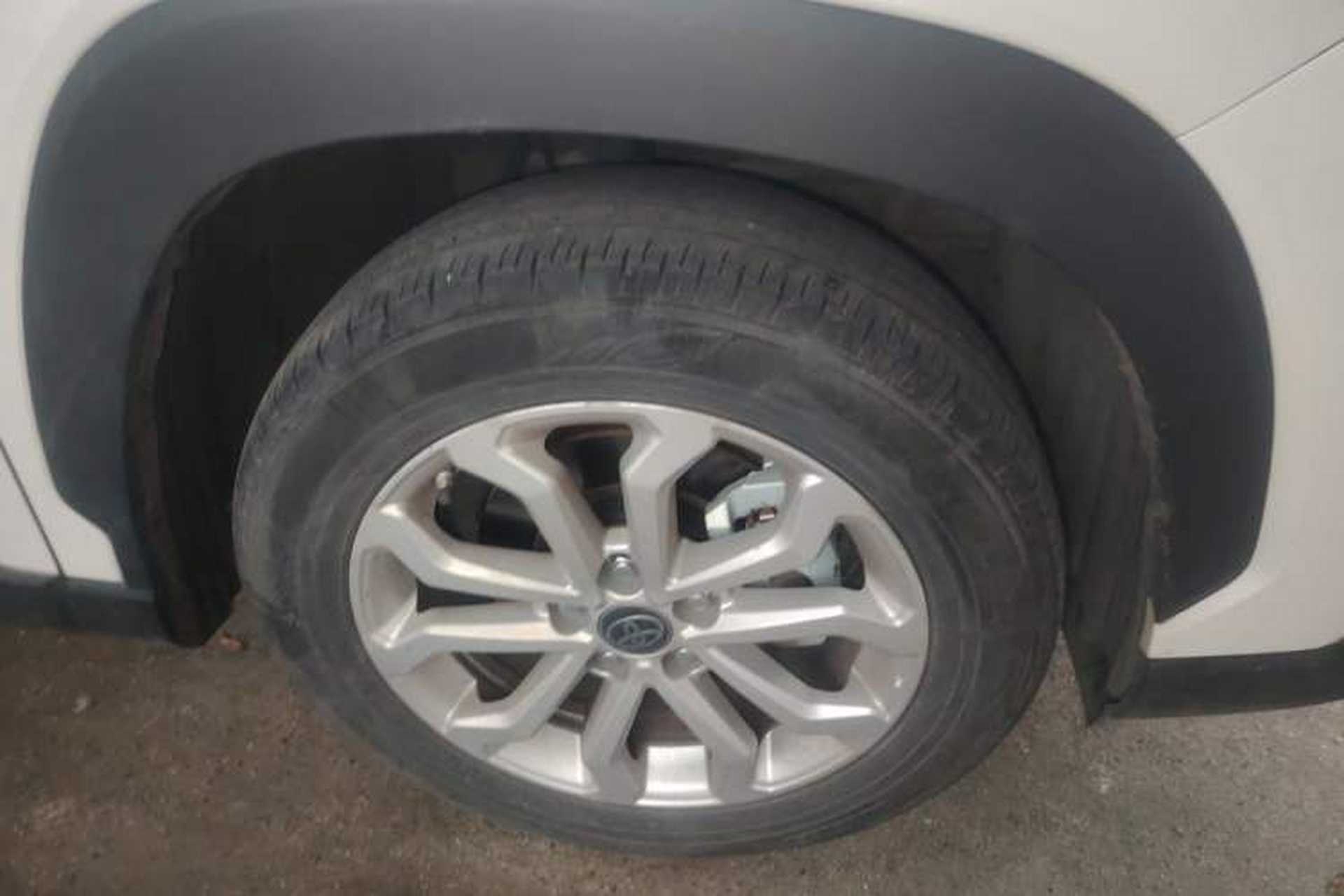 Used Toyota FRONTLANDER 2023 2.0L CVT Leading Edition Right Front Wheel Hub
