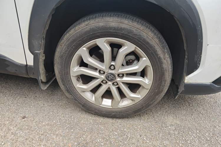Used Toyota FRONTLANDER 2023 2.0L CVT Elite Edition Right Front Wheel Hub