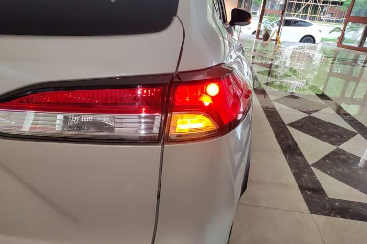 Used Toyota FRONTLANDER 2023 2.0L CVT Leading Edition Right Rear Taillight
