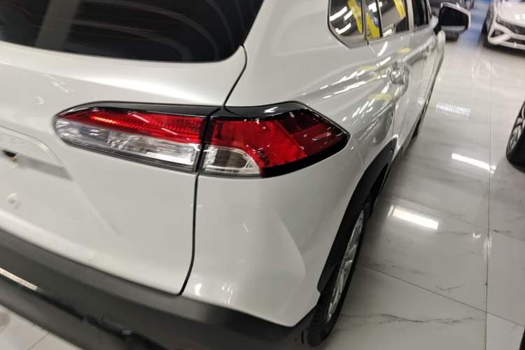 Used Toyota FRONTLANDER 2023 2.0L CVT Elite Edition Right Rear Taillight