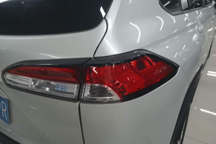 Used Toyota FRONTLANDER 2023 2.0L CVT Elite Edition Right Rear Taillight