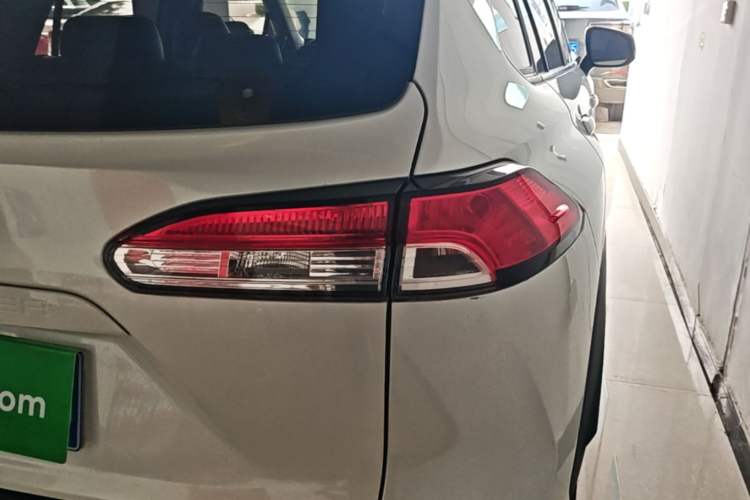 Used Toyota FRONTLANDER 2023 2.0L CVT Elite Edition Right Rear Taillight