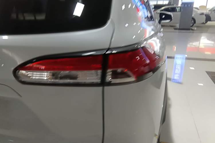Used Toyota FRONTLANDER 2023 2.0L CVT Leading Edition Right Rear Taillight