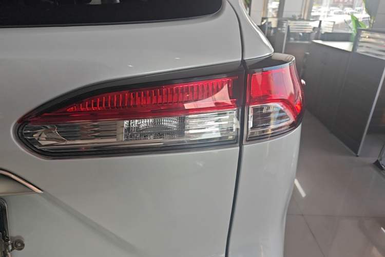 Used Toyota FRONTLANDER 2023 2.0L CVT Elite Edition Right Rear Taillight