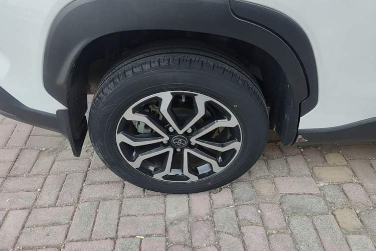 Used Toyota FRONTLANDER 2023 2.0L CVT Luxury Edition Right Rear Wheel Hub