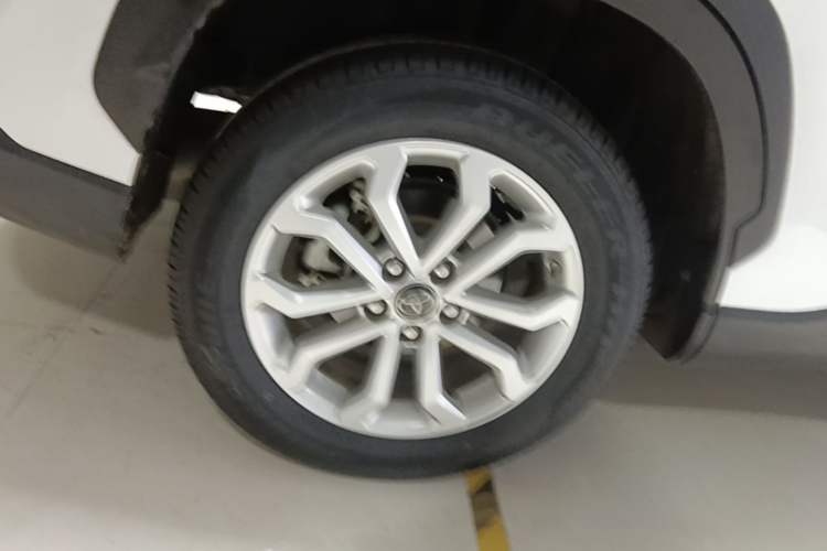 Used Toyota FRONTLANDER 2023 2.0L CVT Leading Edition Right Rear Wheel Hub