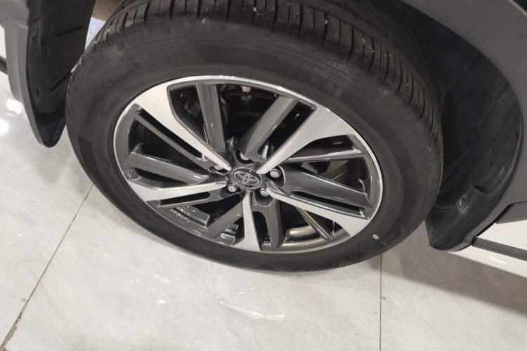 Used Toyota FRONTLANDER 2023 2.0L CVT Sport Edition Right Rear Wheel Hub