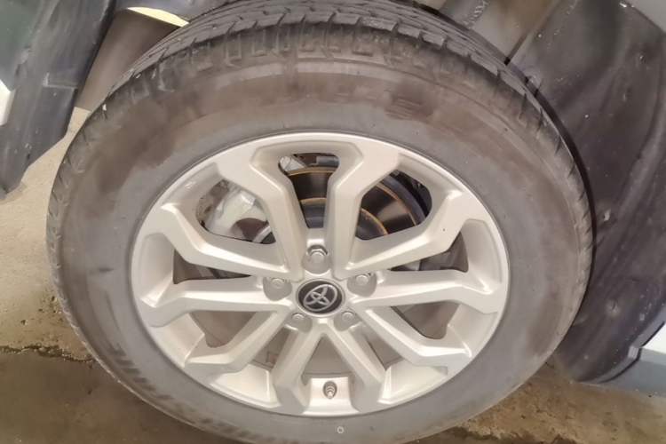 Used Toyota FRONTLANDER 2023 2.0L CVT Elite Edition Right Rear Wheel Hub