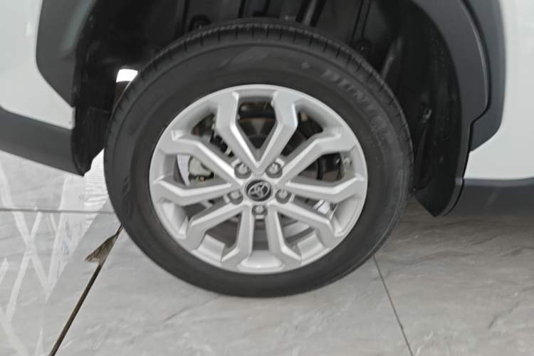 Used Toyota FRONTLANDER 2023 2.0L CVT Elite Edition Right Rear Wheel Hub
