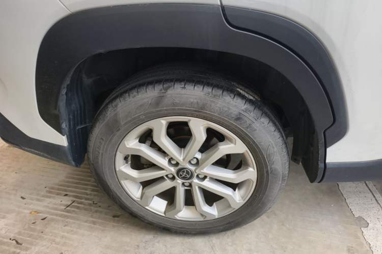 Used Toyota FRONTLANDER 2023 2.0L CVT Elite Edition Right Rear Wheel Hub