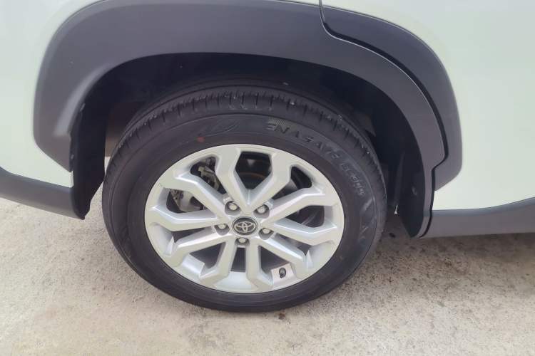 Used Toyota FRONTLANDER 2023 2.0L CVT Elite Edition Right Rear Wheel Hub