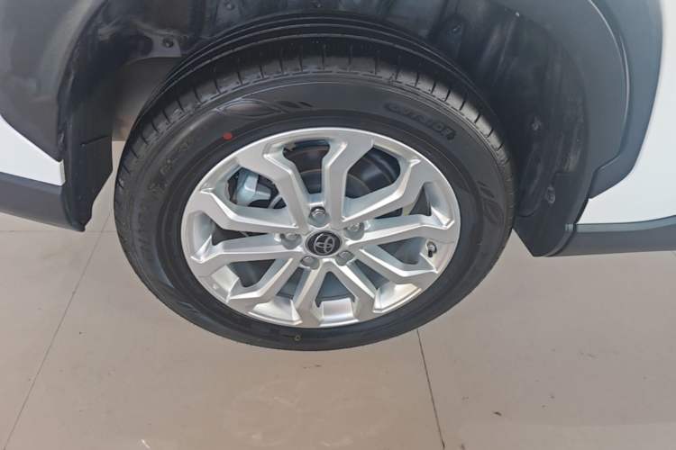 Used Toyota FRONTLANDER 2023 2.0L CVT Elite Edition Right Rear Wheel Hub