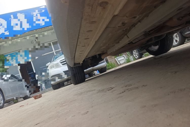 Used Toyota FRONTLANDER 2023 2.0L CVT Elite Edition Right Side Sill