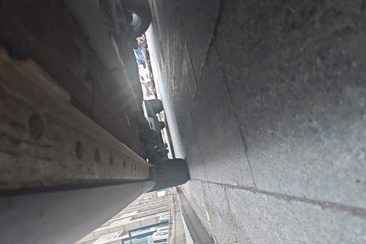 Used Toyota FRONTLANDER 2023 2.0L CVT Elite Edition Right Side Sill