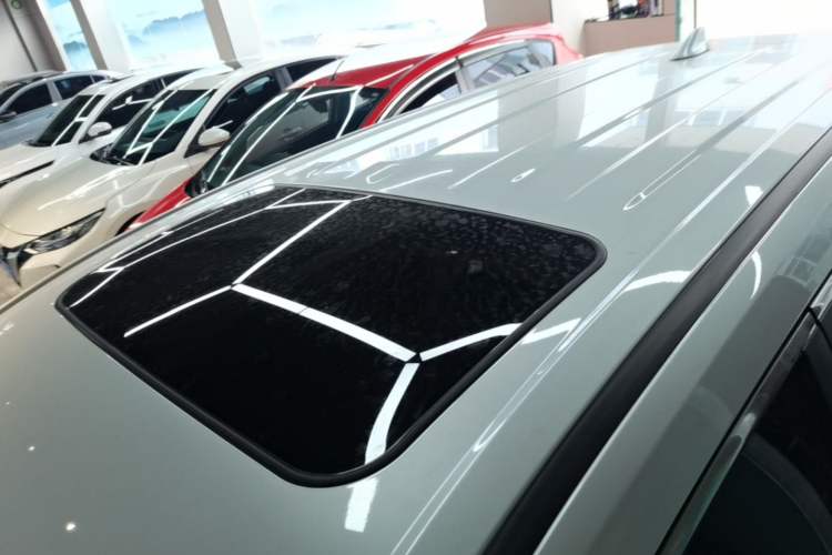Used Toyota FRONTLANDER 2023 2.0L CVT Luxury Edition Roof
